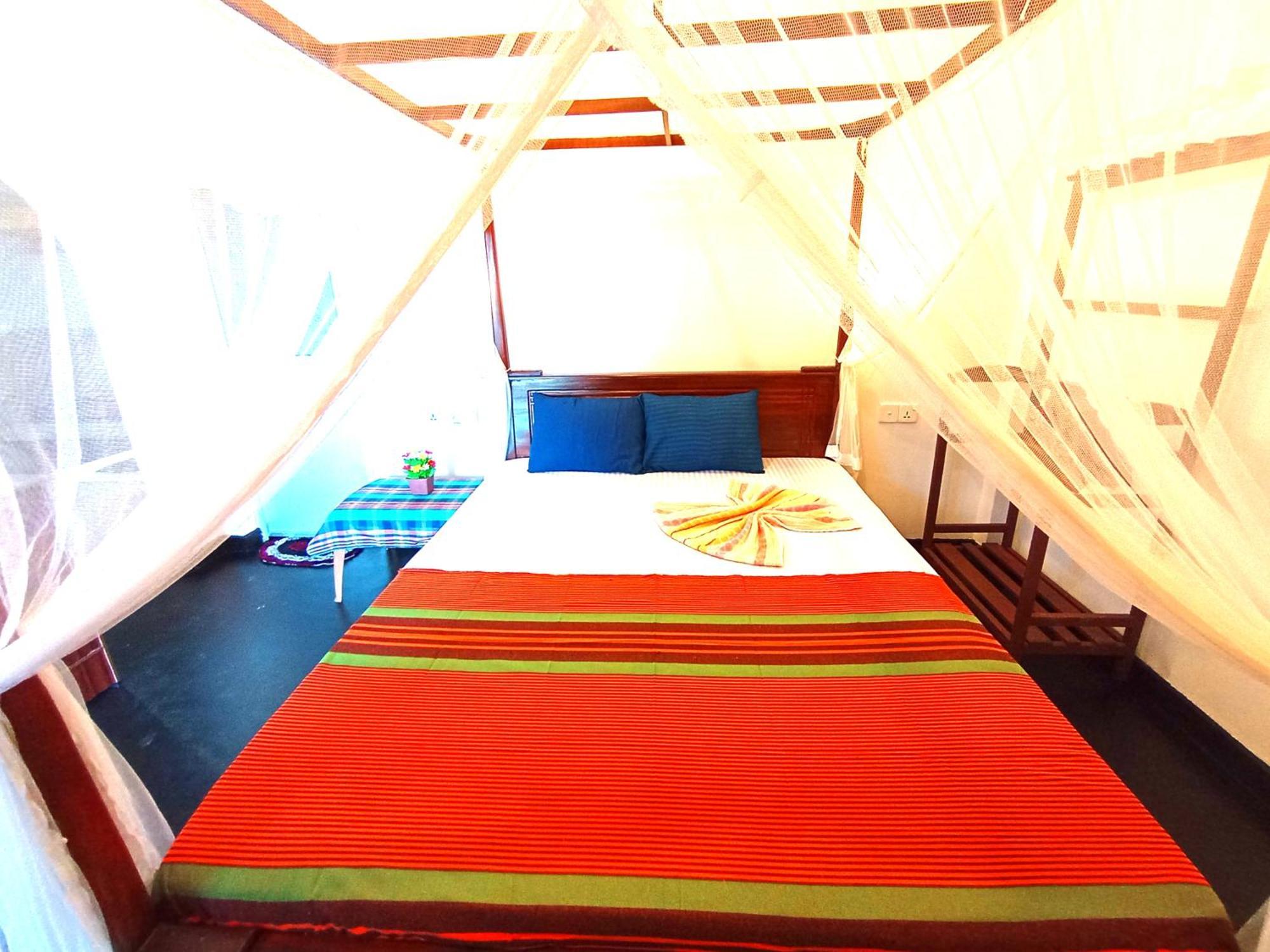 Sasaa Guest House มิริสซา ภายนอก รูปภาพ