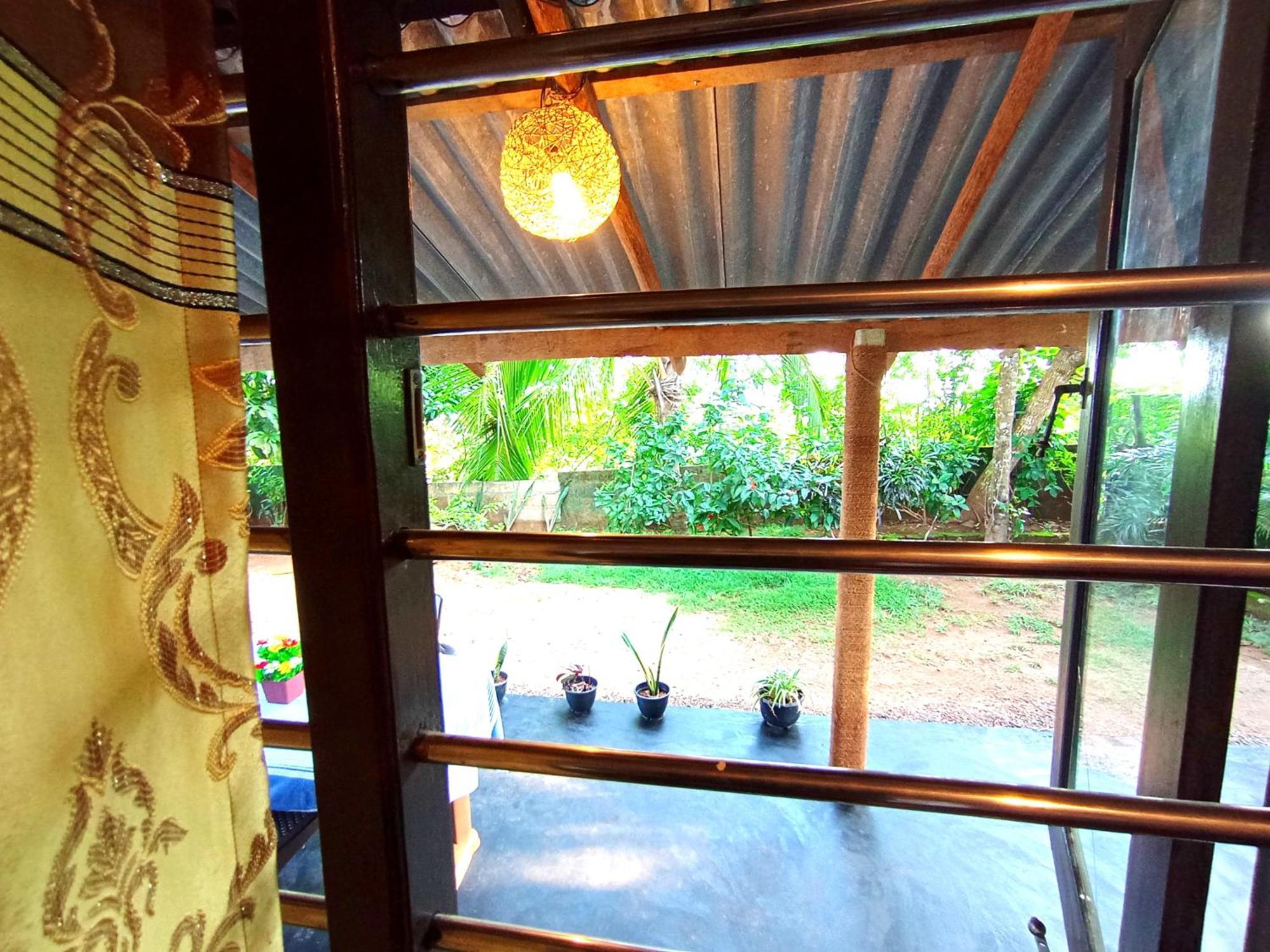 Sasaa Guest House มิริสซา ภายนอก รูปภาพ