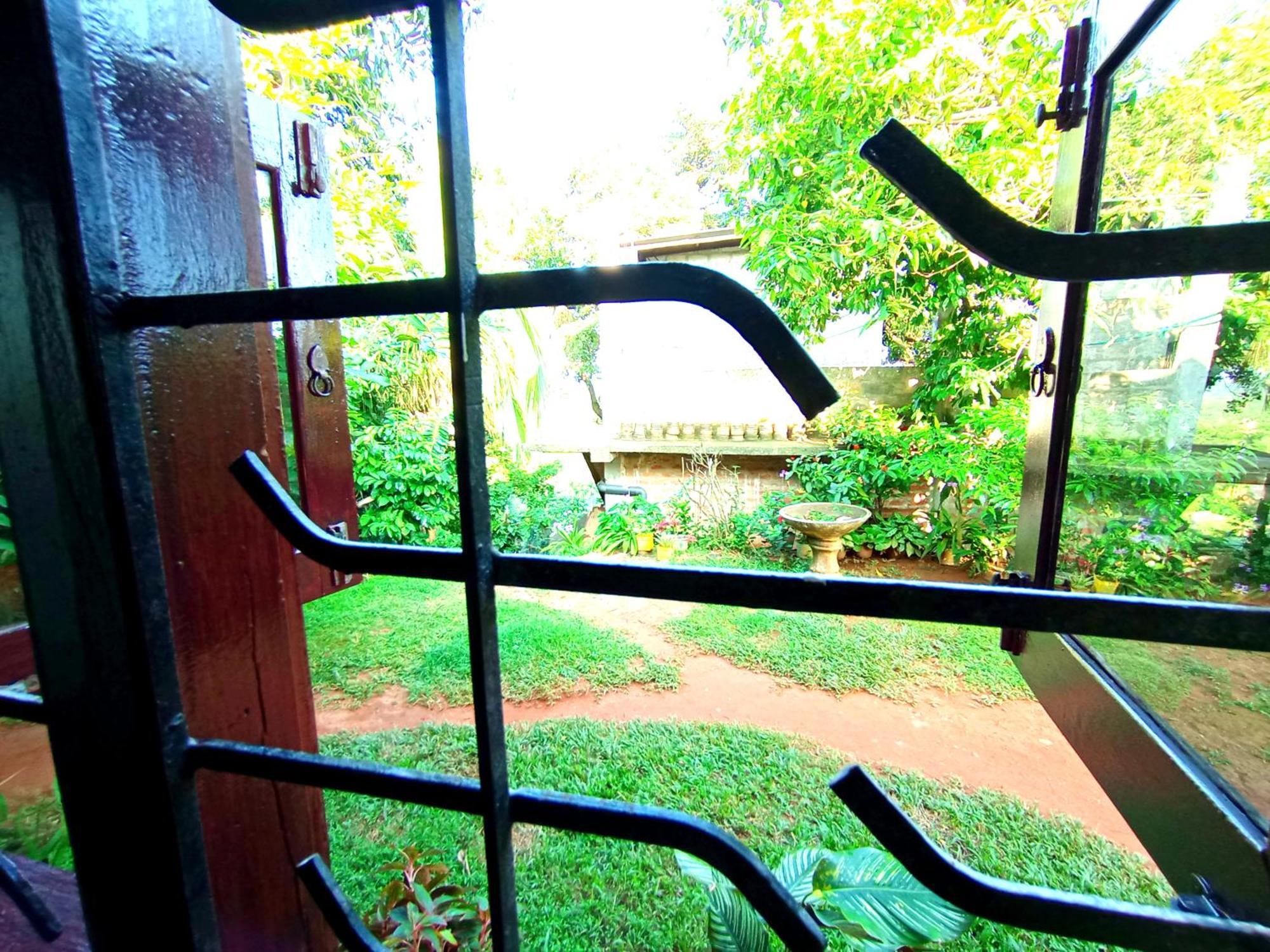 Sasaa Guest House มิริสซา ภายนอก รูปภาพ