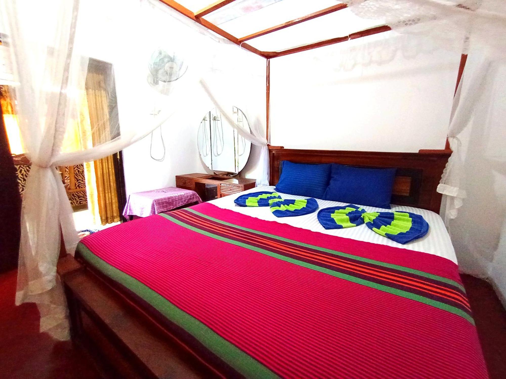 Sasaa Guest House มิริสซา ภายนอก รูปภาพ