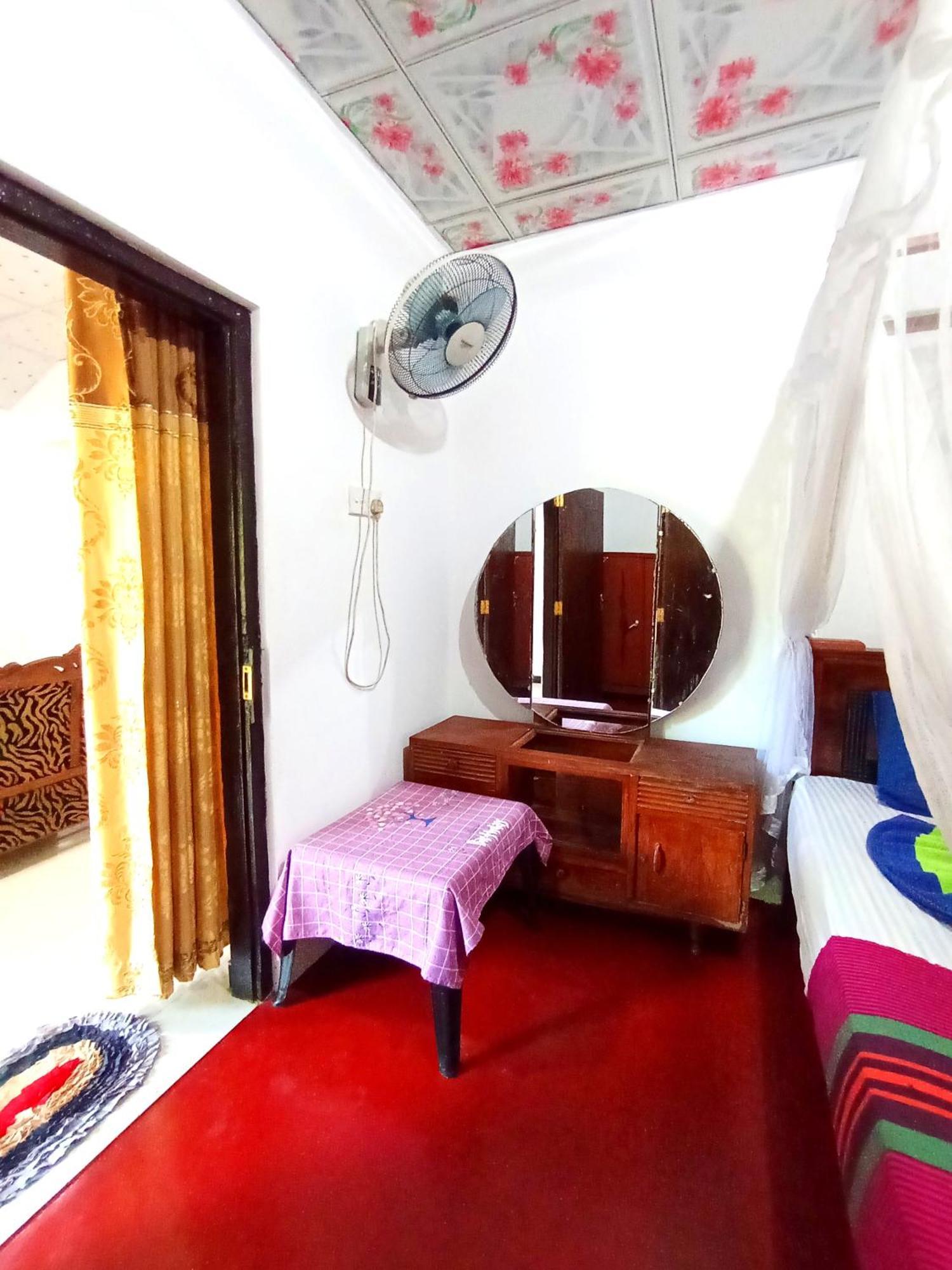 Sasaa Guest House มิริสซา ภายนอก รูปภาพ