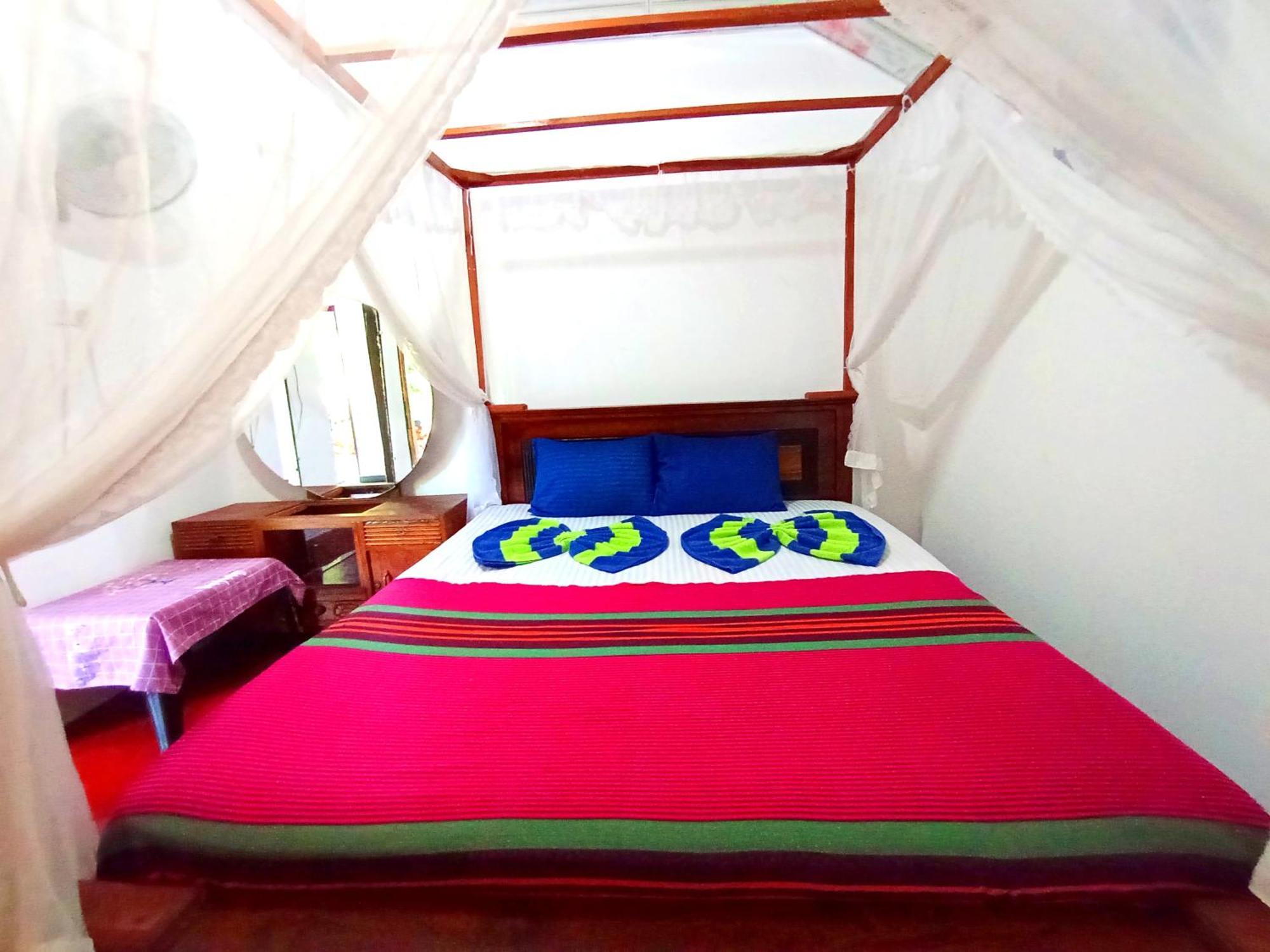 Sasaa Guest House มิริสซา ภายนอก รูปภาพ